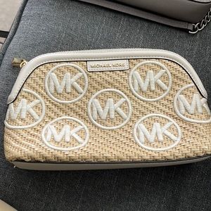Michael kors make up/accessory bag